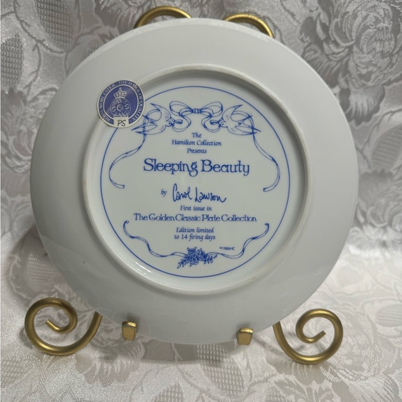 The Hamiltion Collection “Sleeping Beauty” by Carol Lawson - Picture 2 of 3